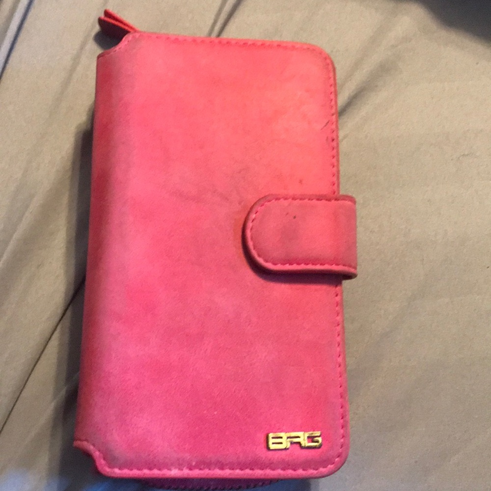 Cellphone wallet